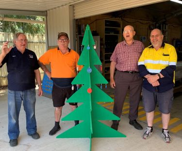 Festive Playford | O'Christmas Tree installation