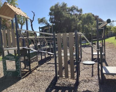 Honeysuckle cafe play area 052026