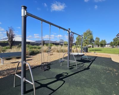 Parkvale bench and swings 052026