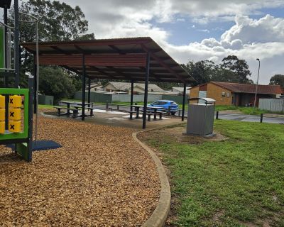 Currawong bin benches 062026