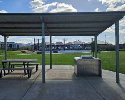 Mallee reserve bbq and sheltered seating 052026