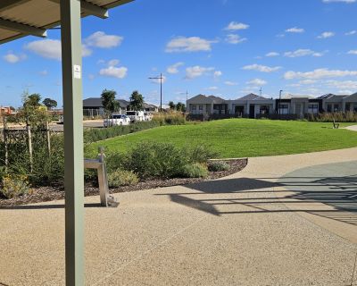 Mallee reserve drink fountain and grass 052026
