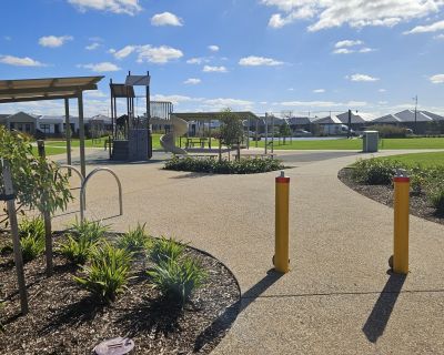 Mallee reserve entrance