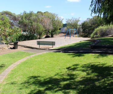 Cambridge Terrace Linear Reserve