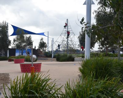 Spa Ao 180912 Playfordalivetownpark 0048